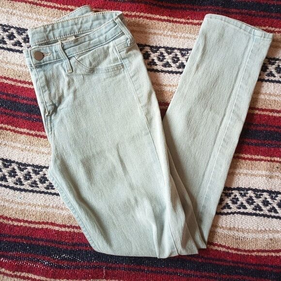 *386 &Denim Light Washed Jeggings - Picture 4 of 4